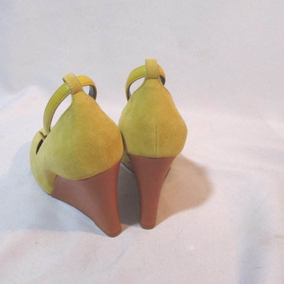 CELINE PARIS YELLOW WEDGE PUMP Shoe - Picture 6 of 10